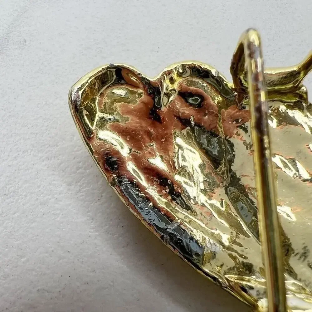 Gold Tone Abstract Wing Belt Buckle Piece